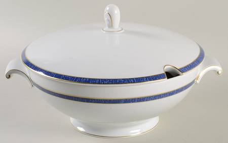 Azur Tureen &  Lid