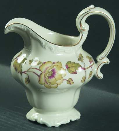 Bacchanale Creamer