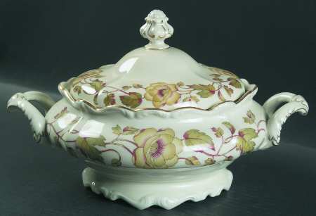 Bacchanale Round Covered Vegetable