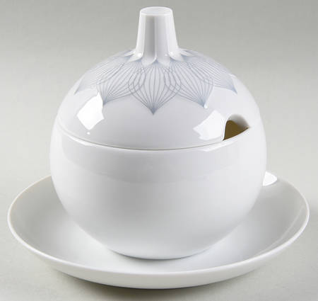 Ballet Gravy Boat w/Attached Underplate & Lid
