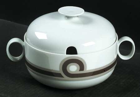 Baltic Round Covered Vegetable