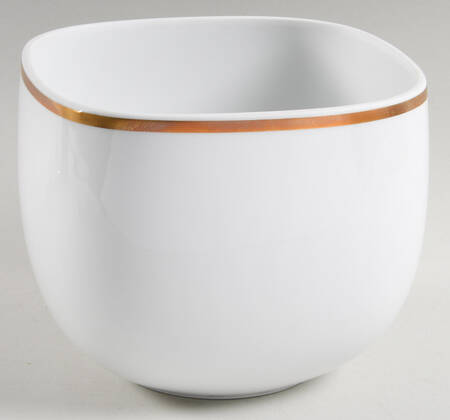Banquet (Suomi) Square Vegetable Bowl