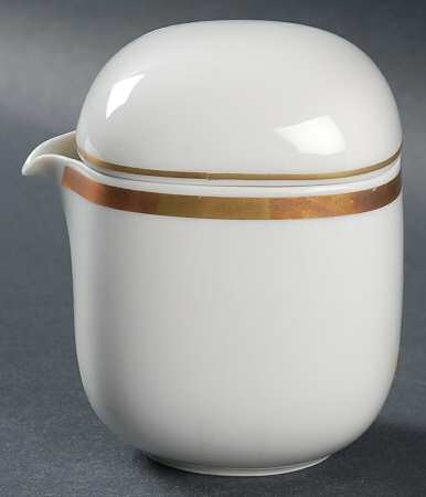 Banquet (Suomi) Creamer & Lid
