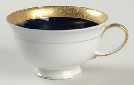 Barbarossa Footed Cup