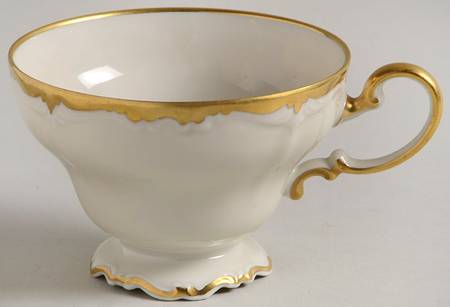 Baroque Gold Footed Cup