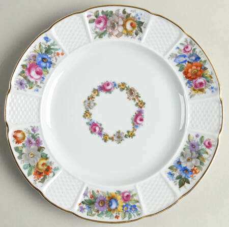Barrock Luncheon Plate