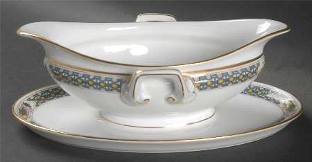 Barrington Gravy Boat with Attached Underplate
