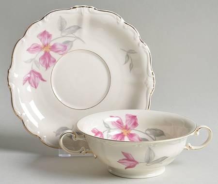 Beatrice Footed Cream Soup Bowl & Saucer Set