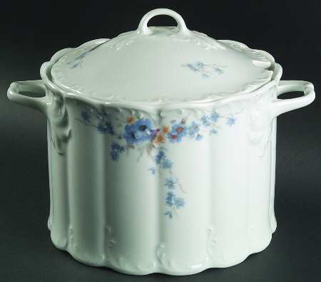 Belvedere (Monbijou Shape) Tureen &  Lid