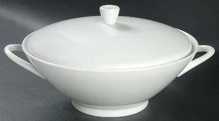 Bettina White Round Covered Vegetable