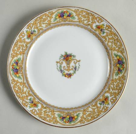 The Beverly Salad Plate