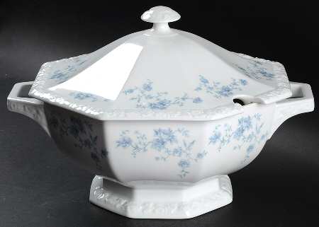 Blue Bouquet Octagonal Tureen & Lid
