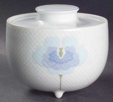 Blue Flower (Century Shape, Coupe) Sugar Bowl & Lid
