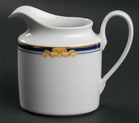 Borgia (Renaissance, Smooth) Creamer