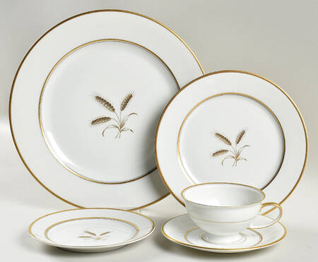 Bountiful 40  Piece Estate Set