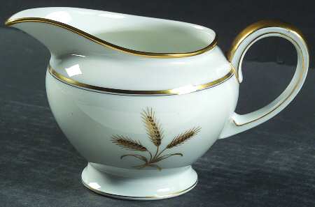 Bountiful Creamer