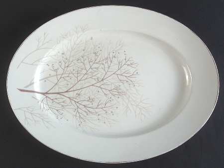 Bramble (Aida) 14" Oval Serving Platter