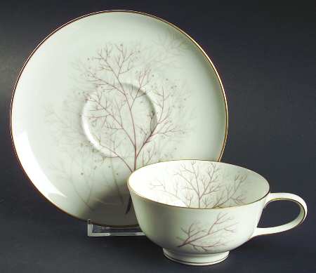 Bramble (Form E) Flat Cup & Saucer Set