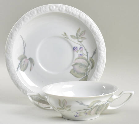 Brombeere Flat Cream Soup Bowl & Saucer Set