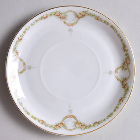 Briar Rose Saucer for Flat Cup