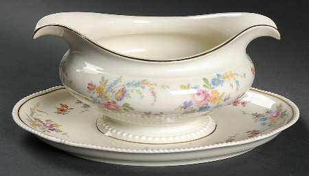 Bridal Rose Gravy Boat with Attached Underplate