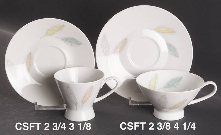 Bunte Blatter Footed Cup & Saucer Set