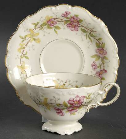 Caprice Footed Cup & Saucer Set