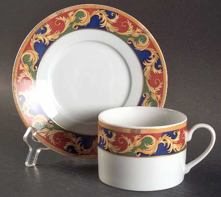 Carlotta Flat Cup & Saucer Set