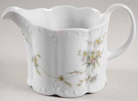 Catherine Round Gravy Boat