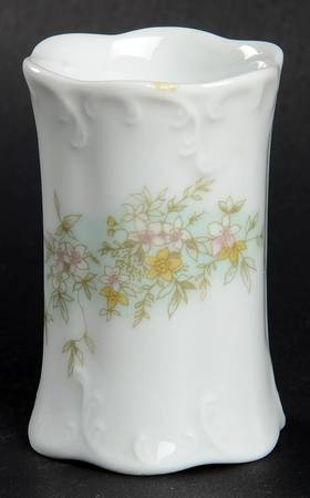 Catherine 2" Bud Vase