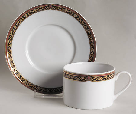 Catarina Flat Cup & Saucer Set