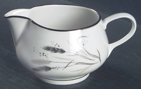 Ceres (Platinum Trim) Creamer