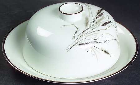 Ceres (Platinum Trim) Round Covered Butter