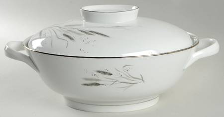 Ceres (Platinum Trim) Tureen &  Lid