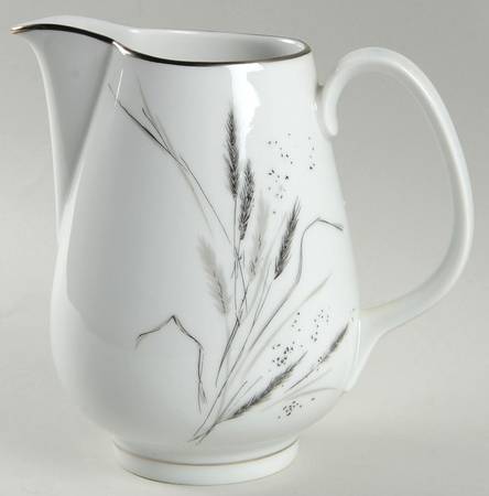 Ceres (Platinum Trim) 32 Oz Pitcher