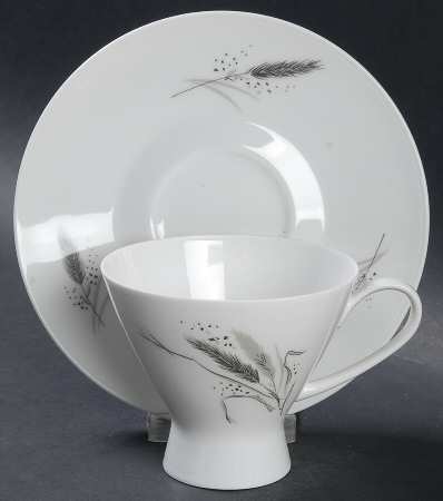 Ceres (Classic Mod) Footed Cup & Saucer Set