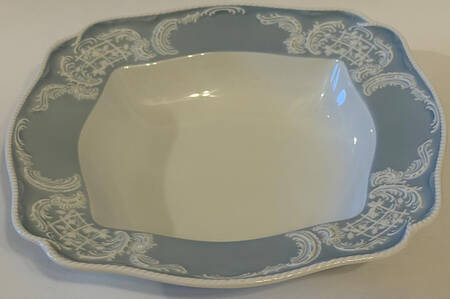 Chantilly 9" Square Vegetable Bowl