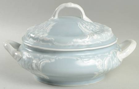Chantilly Round Covered Vegetable