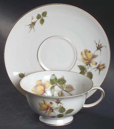 Charlene (Aida, White) Footed Cup & Saucer Set