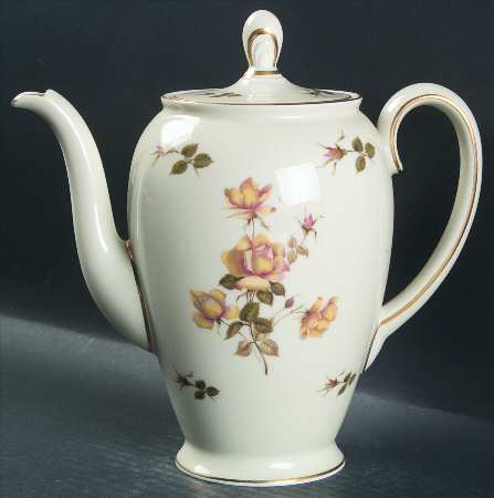Charlene (Aida, Ivory) Coffee Pot & Lid