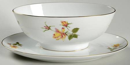 Charlene (Form E) Gravy Boat with Attached Underplate