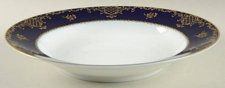 Charlemagne Large Rim Soup Bowl