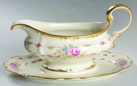 Cherish Gravy Boat with Attached Underplate