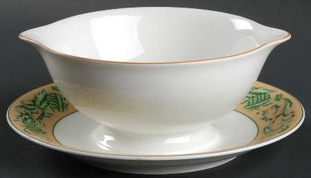 Chelsea Round Gravy Boat/Attached Underplate
