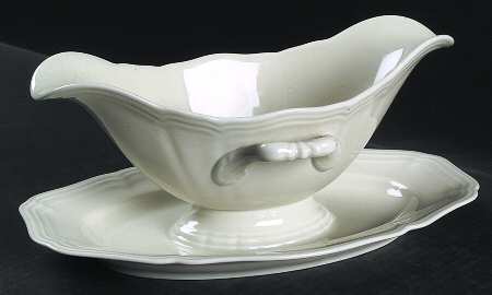Chippendale Cream Undecorated Gravy Boat with Attached Underplate