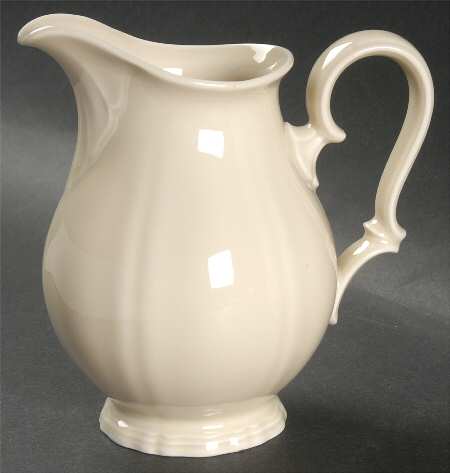 Chippendale Cream Undecorated 24 Oz Pitcher