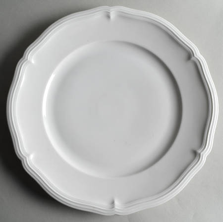 Chippendale All White 12" Chop Plate (Round Platter)