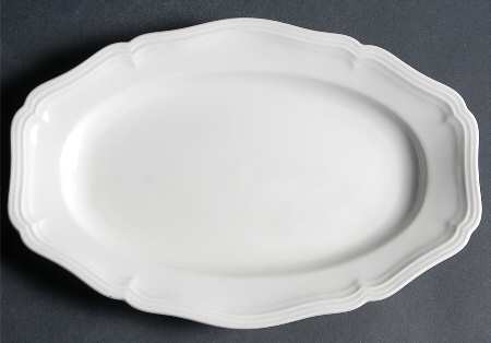 Chippendale All White 11" Oval Serving Platter