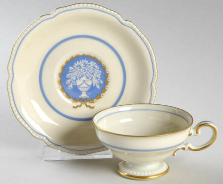 Classic (Light Blue Center with Vase) Demitasse Cup & Saucer Set