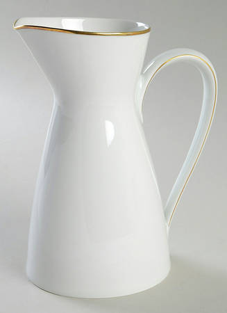 Classic Gold 24 Oz Pitcher